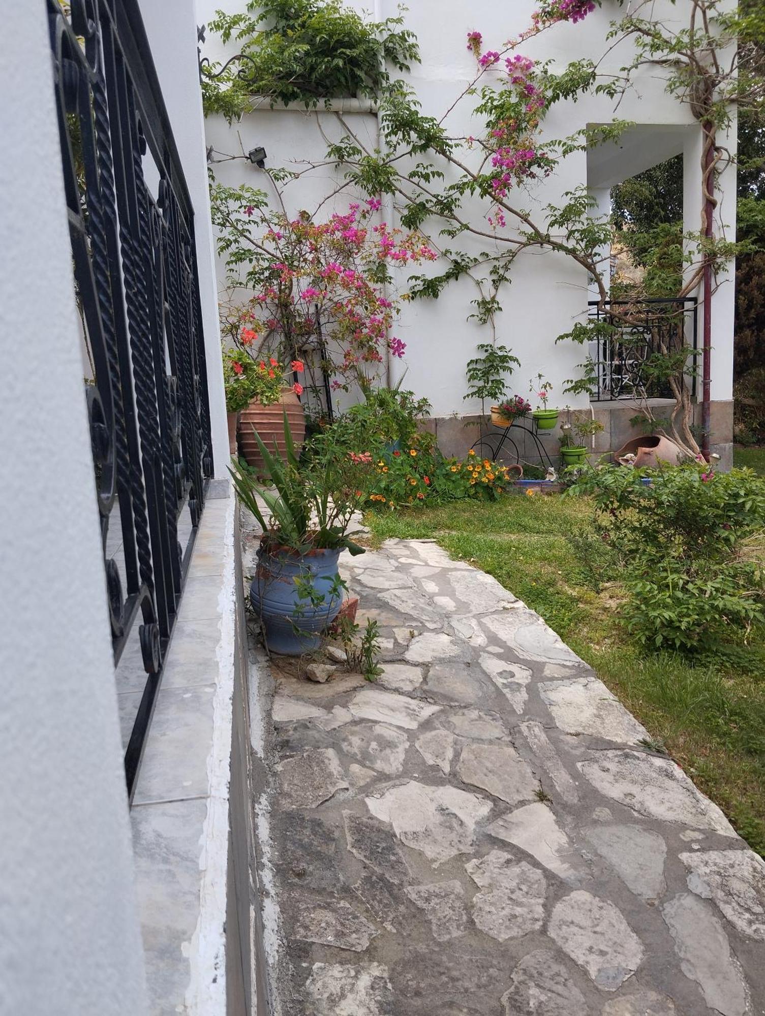 Korfes Apartments Kamilari Exterior foto
